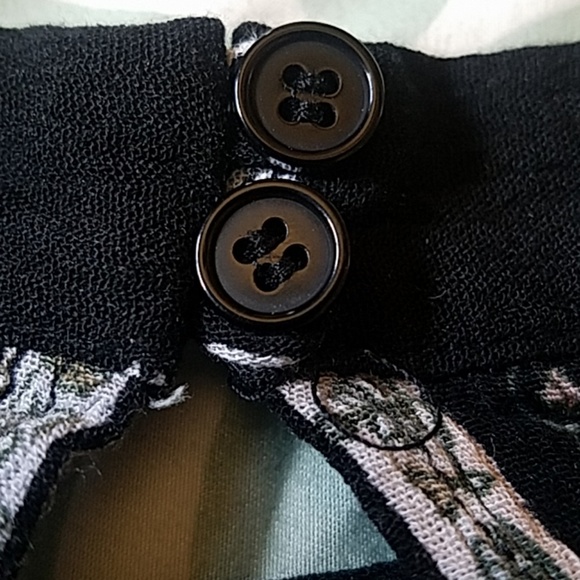 Patterned Top NWOT - Picture 6 of 6